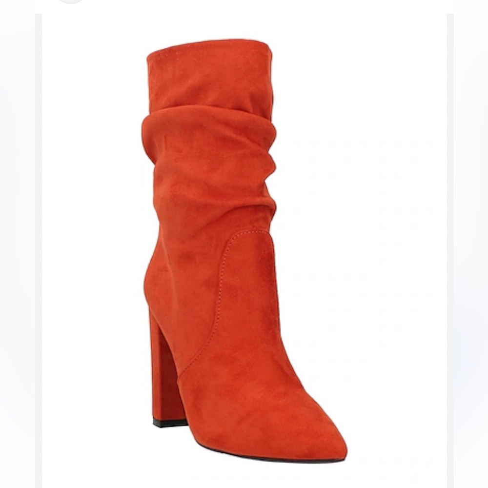 New cinnamon colored block heels faux suede tall zippered 9.5
